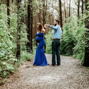Maternity photoshoot dress